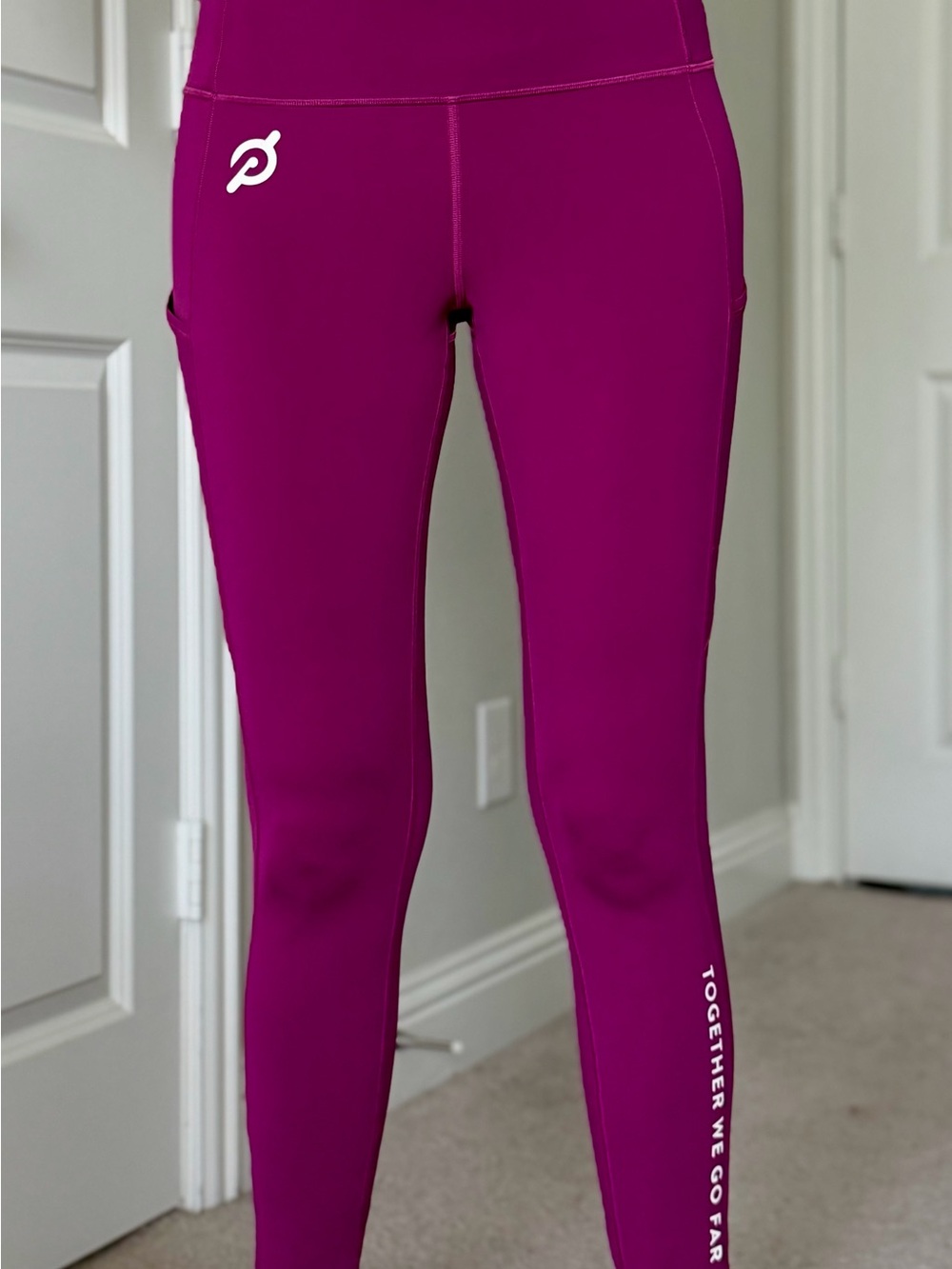Lululemon x Peloton Rare Collab Magenta Fuchsia Together We Go Far Leggings 10